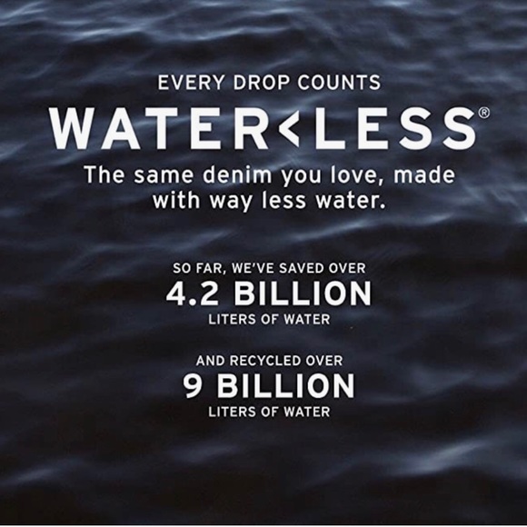 NWT Levi’s 311 Hypersoft Shaping Skinny Jeans Lightly Distressed Denim Size 16 - Picture 15 of 16